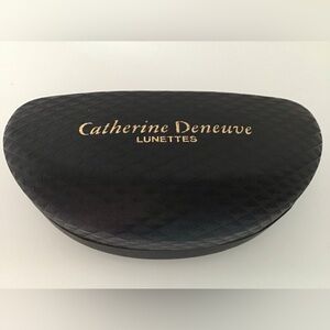 Catherine Deneuve Lunettes Eyeglass Case